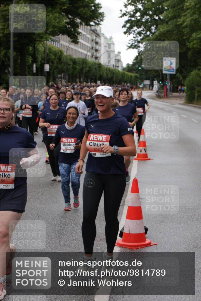 14.06.2026 - REWE Women's Run Jannik Wohlers http://msf.ph/oto/9814789 14.06.2026 10:42:04 Laufen 55, 10574, 501 meine-sportfotos.de