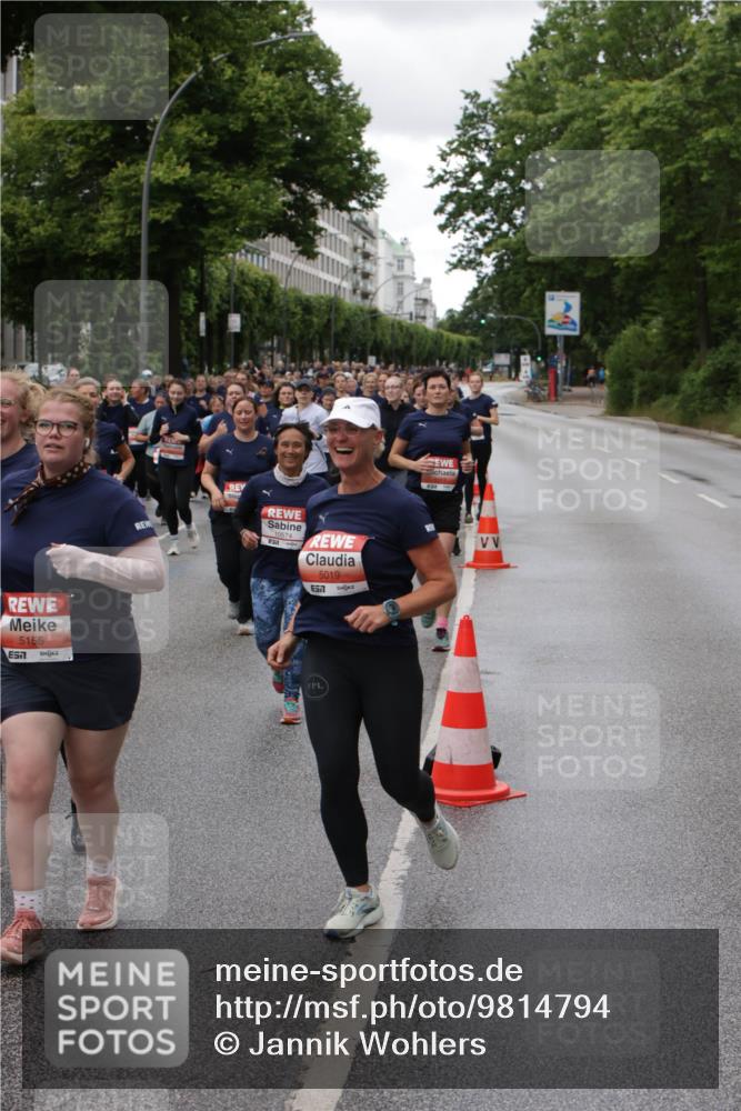 14.06.2026 - REWE Women's Run Jannik Wohlers http://msf.ph/oto/9814794 14.06.2026 10:42:04 Laufen 5155, 57, 5019, 517 meine-sportfotos.de