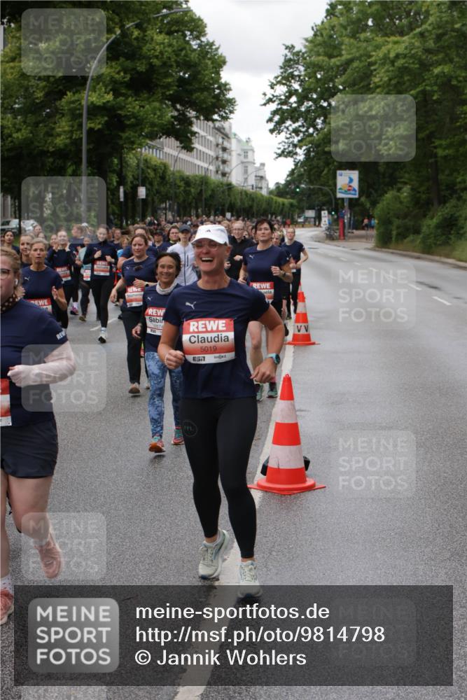 14.06.2026 - REWE Women's Run Jannik Wohlers http://msf.ph/oto/9814798 14.06.2026 10:42:05 Laufen 5019, 7, 1 meine-sportfotos.de
