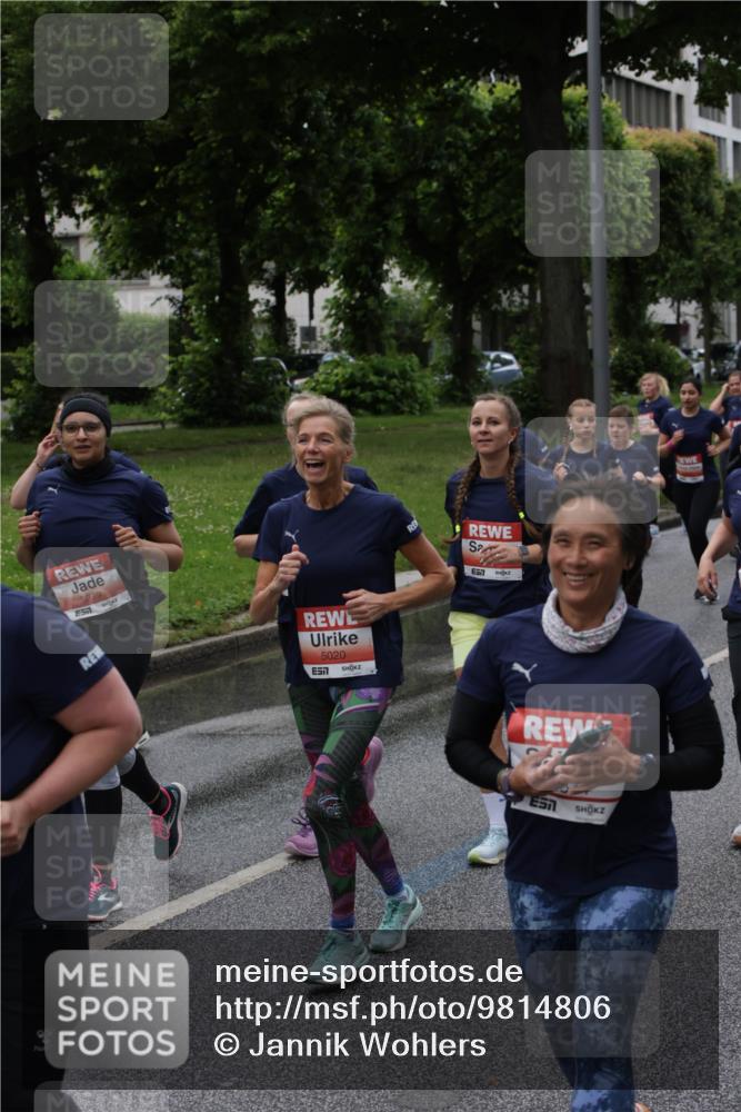 14.06.2026 - REWE Women's Run Jannik Wohlers http://msf.ph/oto/9814806 14.06.2026 10:42:07 Laufen 5279, 5020, 57, 517 meine-sportfotos.de