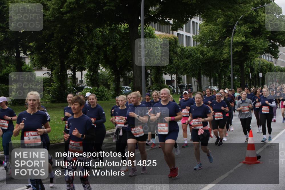 14.06.2026 - REWE Women's Run Jannik Wohlers http://msf.ph/oto/9814825 14.06.2026 10:42:15 Laufen 5016, 51 meine-sportfotos.de
