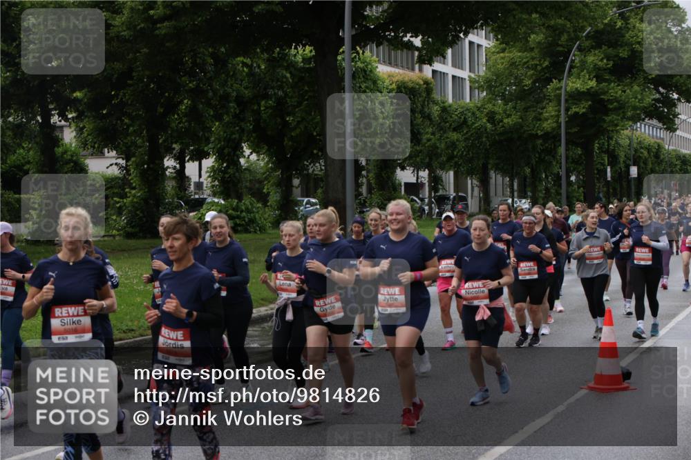 14.06.2026 - REWE Women's Run Jannik Wohlers http://msf.ph/oto/9814826 14.06.2026 10:42:16 Laufen 6016, 7 meine-sportfotos.de