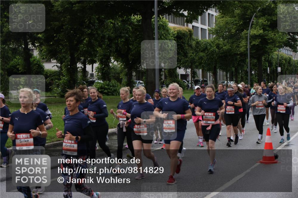 14.06.2026 - REWE Women's Run Jannik Wohlers http://msf.ph/oto/9814829 14.06.2026 10:42:16 Laufen 5016, 7, 5018 meine-sportfotos.de