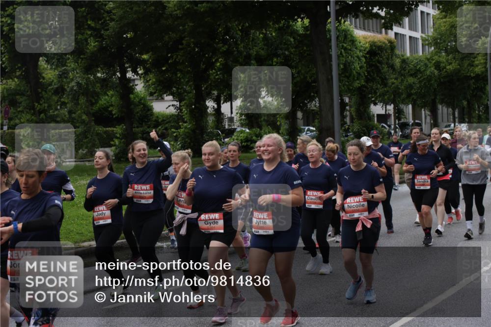 14.06.2026 - REWE Women's Run Jannik Wohlers http://msf.ph/oto/9814836 14.06.2026 10:42:17 Laufen 5018, 7, 5384 meine-sportfotos.de