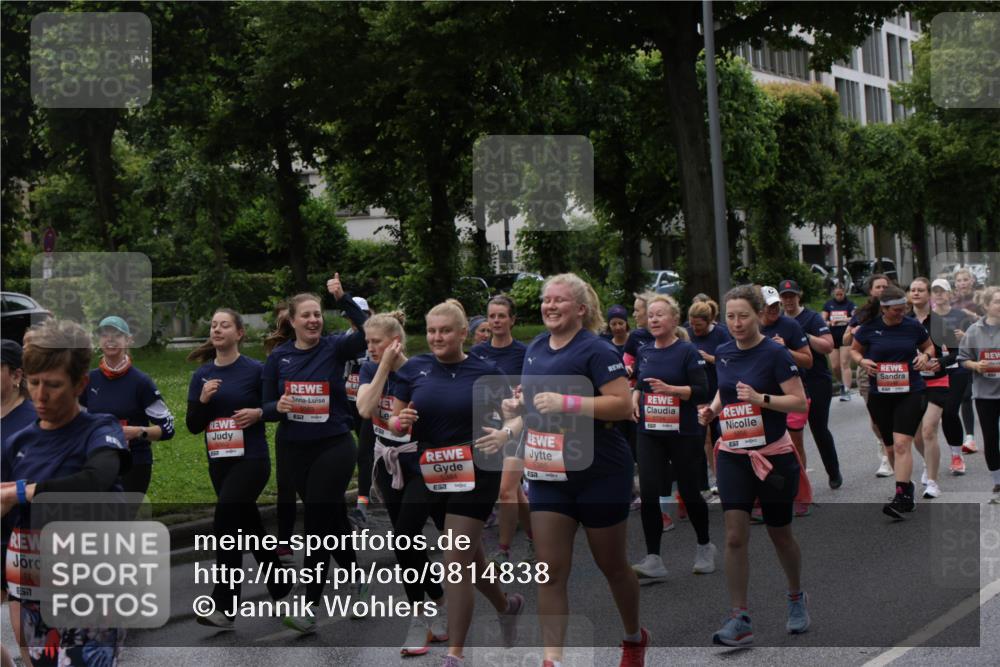 14.06.2026 - REWE Women's Run Jannik Wohlers http://msf.ph/oto/9814838 14.06.2026 10:42:17 Laufen 5018, 57 meine-sportfotos.de