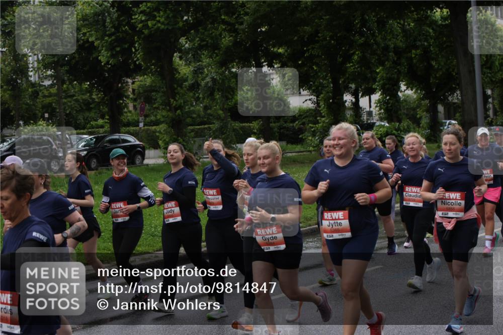 14.06.2026 - REWE Women's Run Jannik Wohlers http://msf.ph/oto/9814847 14.06.2026 10:42:17 Laufen 018, 51, 5385, 5856, 7 meine-sportfotos.de