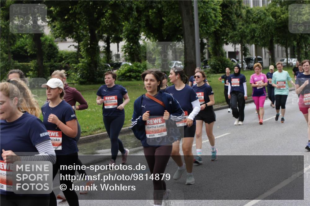 14.06.2026 - REWE Women's Run Jannik Wohlers http://msf.ph/oto/9814879 14.06.2026 10:42:22 Laufen 5128, 5131, 7 meine-sportfotos.de