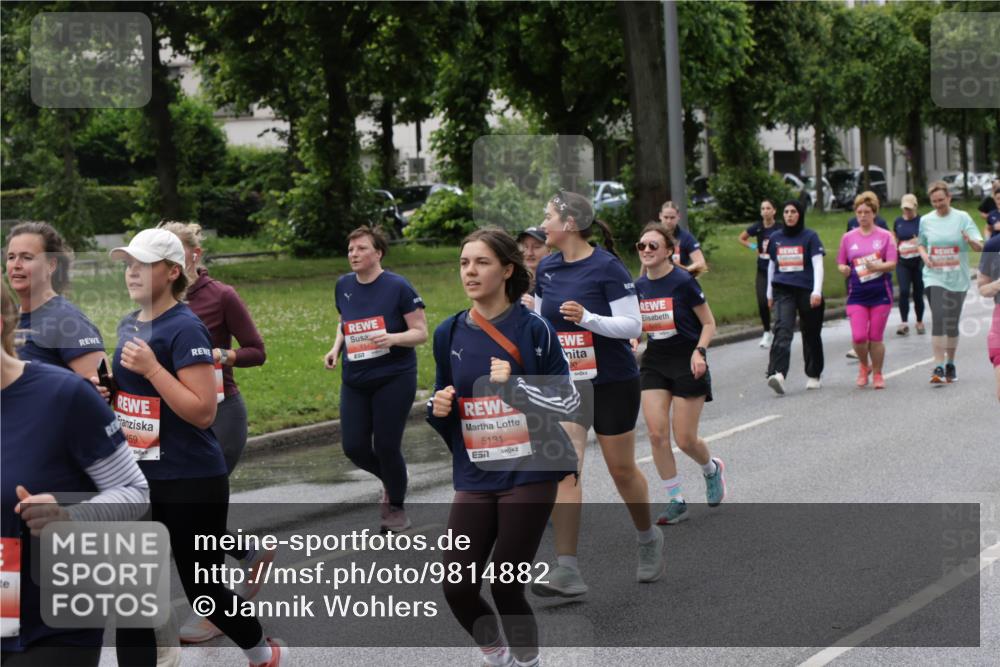 14.06.2026 - REWE Women's Run Jannik Wohlers http://msf.ph/oto/9814882 14.06.2026 10:42:22 Laufen 459, 5131, 483 meine-sportfotos.de