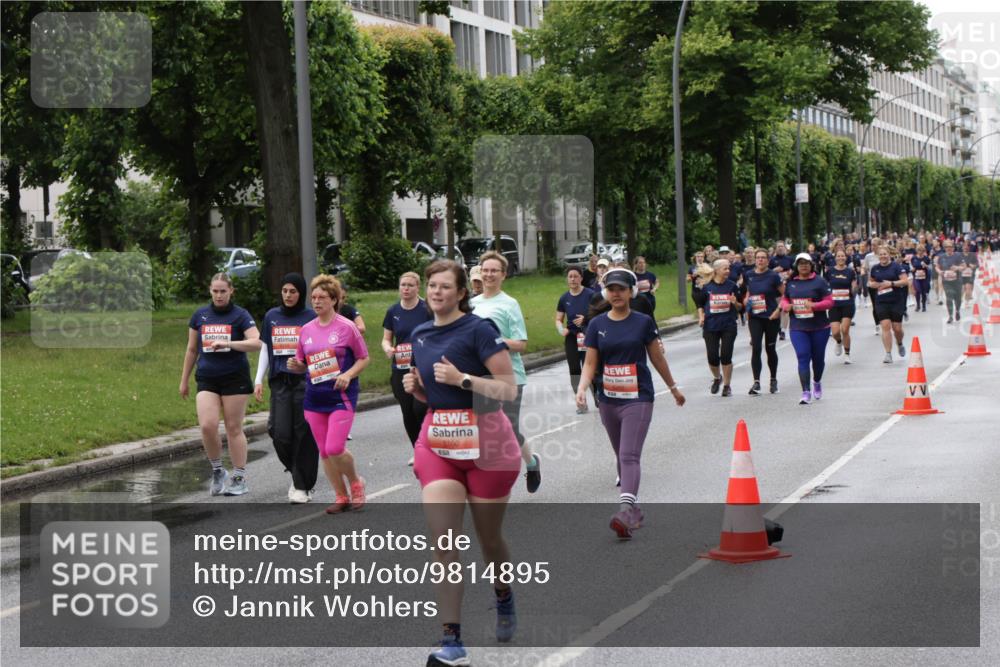 14.06.2026 - REWE Women's Run Jannik Wohlers http://msf.ph/oto/9814895 14.06.2026 10:42:24 Laufen 5100 meine-sportfotos.de