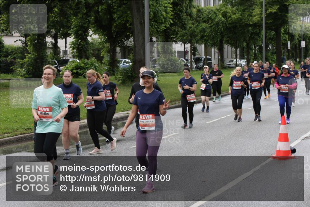 14.06.2026 - REWE Women's Run Jannik Wohlers http://msf.ph/oto/9814909 14.06.2026 10:42:26 Laufen 5028, 5252, 57 meine-sportfotos.de
