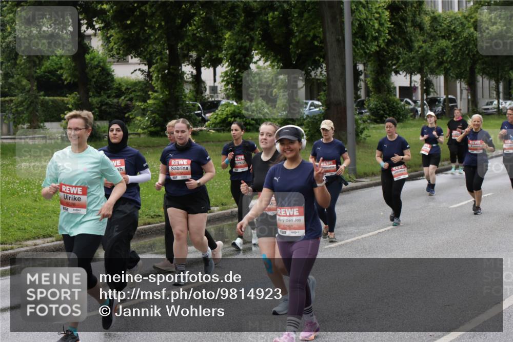14.06.2026 - REWE Women's Run Jannik Wohlers http://msf.ph/oto/9814923 14.06.2026 10:42:27 Laufen 5028, 517, 5252 meine-sportfotos.de