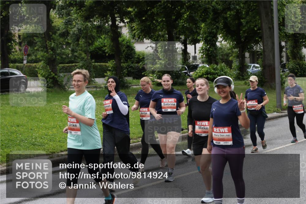 14.06.2026 - REWE Women's Run Jannik Wohlers http://msf.ph/oto/9814924 14.06.2026 10:42:27 Laufen 5028, 5632, 5698, 5252 meine-sportfotos.de