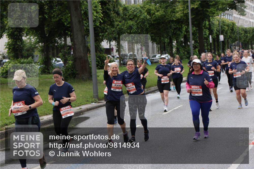 14.06.2026 - REWE Women's Run Jannik Wohlers http://msf.ph/oto/9814934 14.06.2026 10:42:30 Laufen 651, 5726, 5768 meine-sportfotos.de