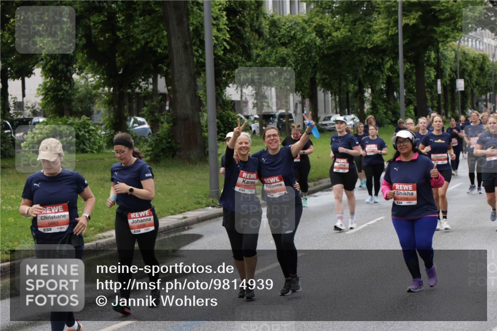 14.06.2026 - REWE Women's Run Jannik Wohlers http://msf.ph/oto/9814939 14.06.2026 10:42:30 Laufen 5663, 657, 5726, 57, 6014 meine-sportfotos.de