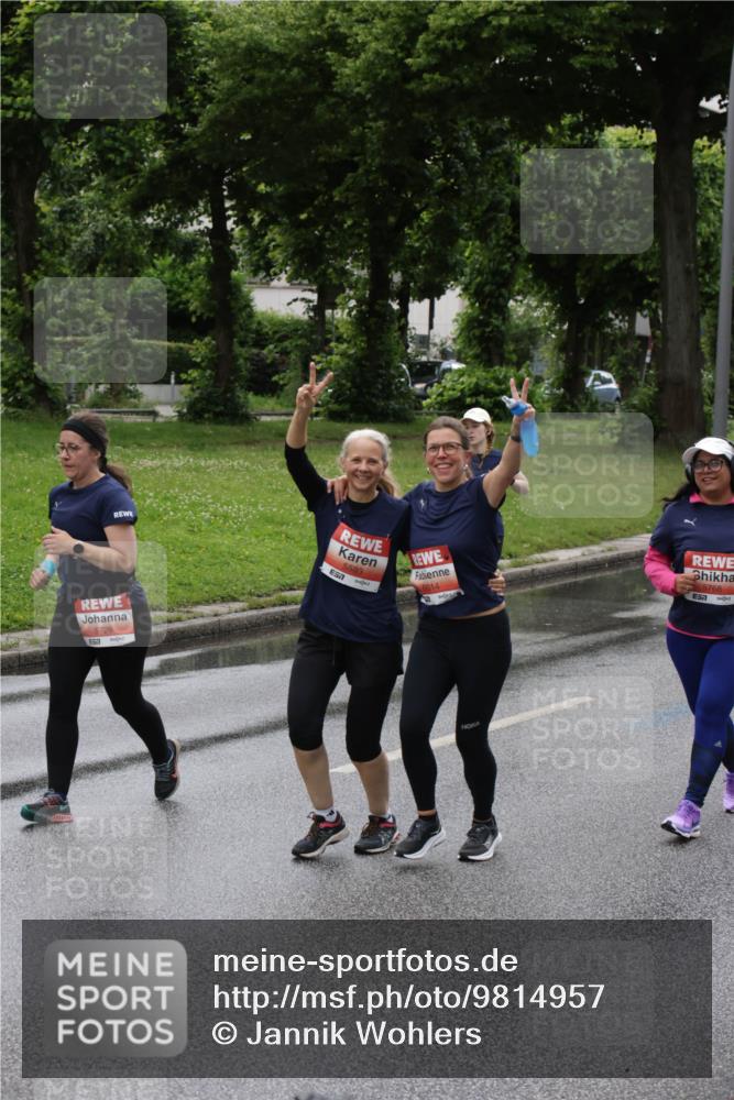 14.06.2026 - REWE Women's Run Jannik Wohlers http://msf.ph/oto/9814957 14.06.2026 10:42:32 Laufen 5593, 6014, 5726, 7, 5768 meine-sportfotos.de