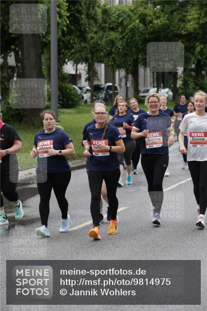 14.06.2026 - REWE Women's Run Jannik Wohlers http://msf.ph/oto/9814975 14.06.2026 10:42:37 Laufen 5299, 7, 5300, 5762, 7, 5761 meine-sportfotos.de