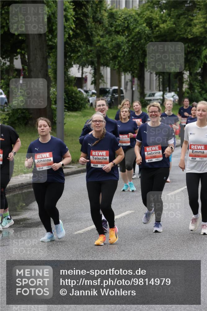 14.06.2026 - REWE Women's Run Jannik Wohlers http://msf.ph/oto/9814979 14.06.2026 10:42:37 Laufen 5299, 51, 5300, 57, 5762, 7, 5761, 7 meine-sportfotos.de