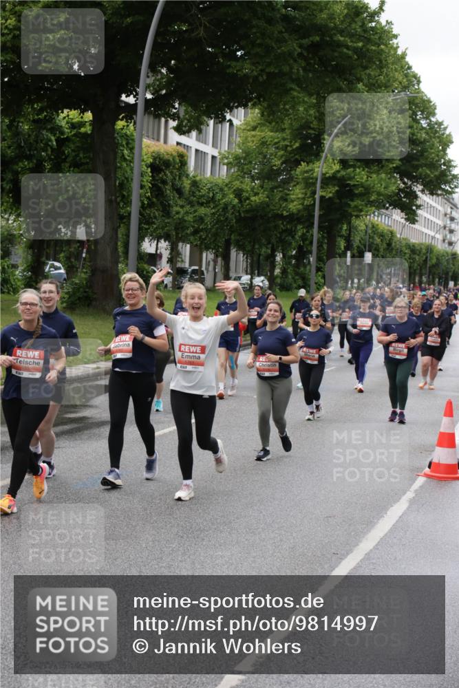 14.06.2026 - REWE Women's Run Jannik Wohlers http://msf.ph/oto/9814997 14.06.2026 10:42:39 Laufen 5761 meine-sportfotos.de