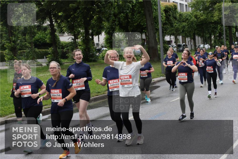 14.06.2026 - REWE Women's Run Jannik Wohlers http://msf.ph/oto/9814998 14.06.2026 10:42:40 Laufen 5299, 5300, 5987, 57, 5761, 5762, 57, 577 meine-sportfotos.de