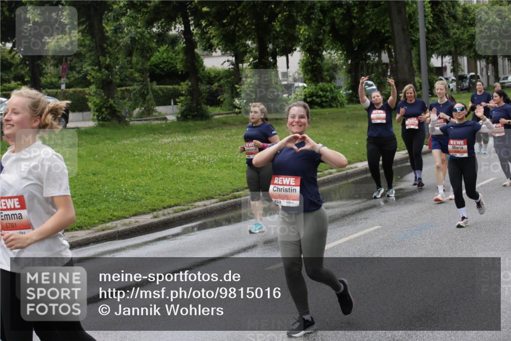 14.06.2026 - REWE Women's Run Jannik Wohlers http://msf.ph/oto/9815016 14.06.2026 10:42:42 Laufen 5761, 5136, 7 meine-sportfotos.de