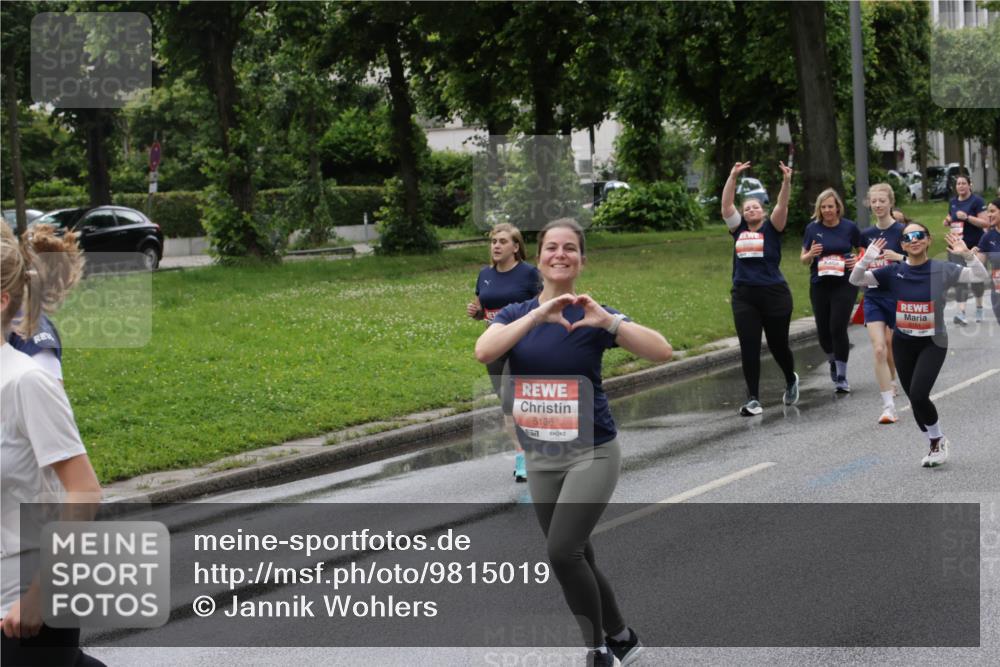 14.06.2026 - REWE Women's Run Jannik Wohlers http://msf.ph/oto/9815019 14.06.2026 10:42:42 Laufen 5136 meine-sportfotos.de