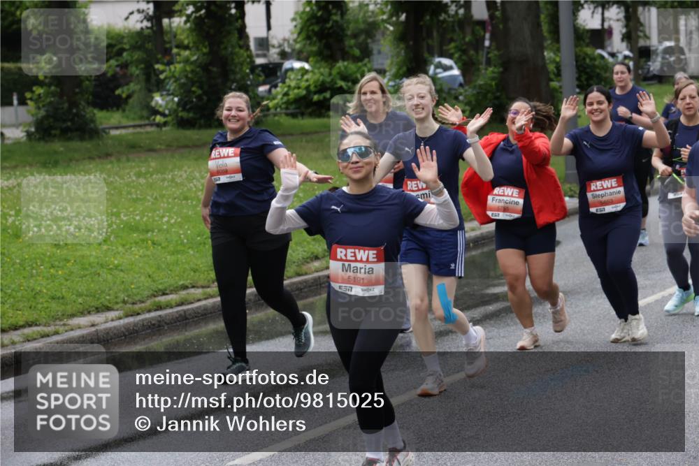 14.06.2026 - REWE Women's Run Jannik Wohlers http://msf.ph/oto/9815025 14.06.2026 10:42:43 Laufen 6059, 5191, 57, 5653, 57 meine-sportfotos.de