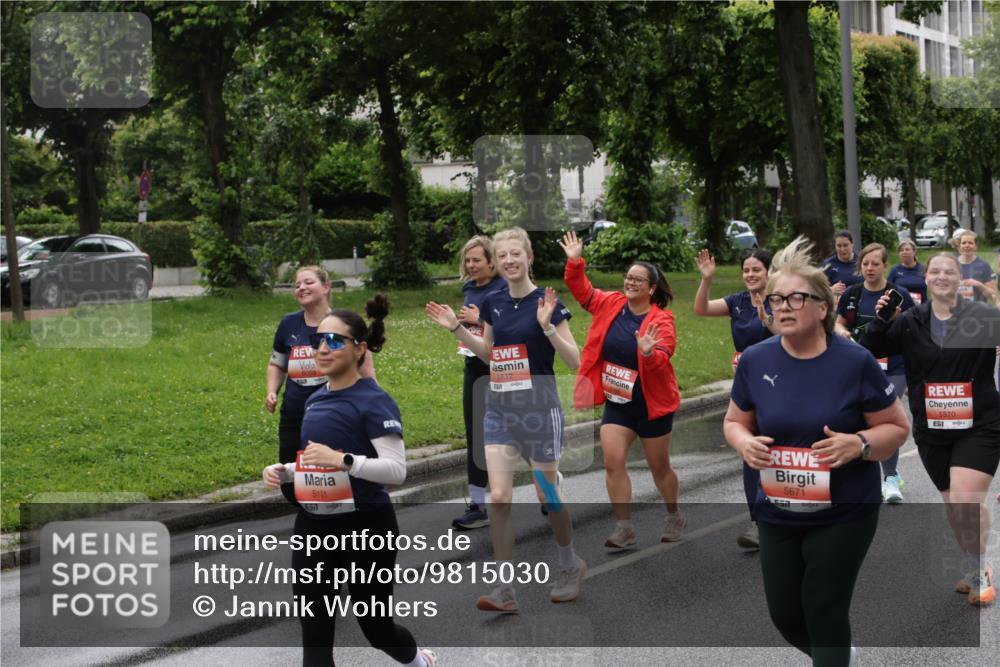 14.06.2026 - REWE Women's Run Jannik Wohlers http://msf.ph/oto/9815030 14.06.2026 10:42:45 Laufen 5181, 5612, 517, 5671, 5870 meine-sportfotos.de