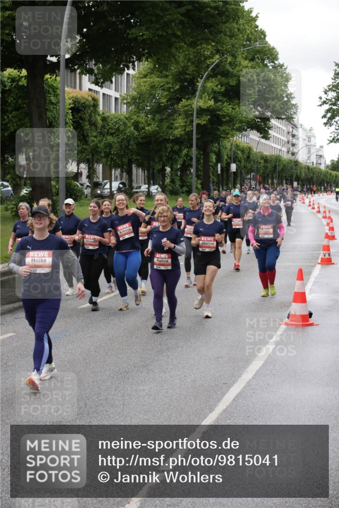 14.06.2026 - REWE Women's Run Jannik Wohlers http://msf.ph/oto/9815041 14.06.2026 10:42:47 Laufen 5568 meine-sportfotos.de