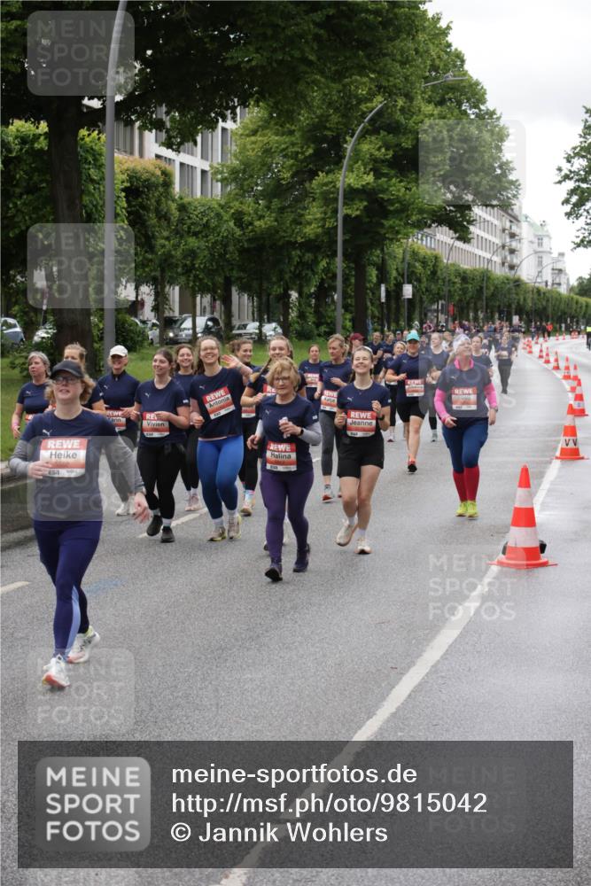 14.06.2026 - REWE Women's Run Jannik Wohlers http://msf.ph/oto/9815042 14.06.2026 10:42:47 Laufen 5668 meine-sportfotos.de