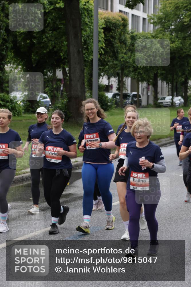 14.06.2026 - REWE Women's Run Jannik Wohlers http://msf.ph/oto/9815047 14.06.2026 10:42:48 Laufen 5080, 7, 5949, 7, 5862 meine-sportfotos.de