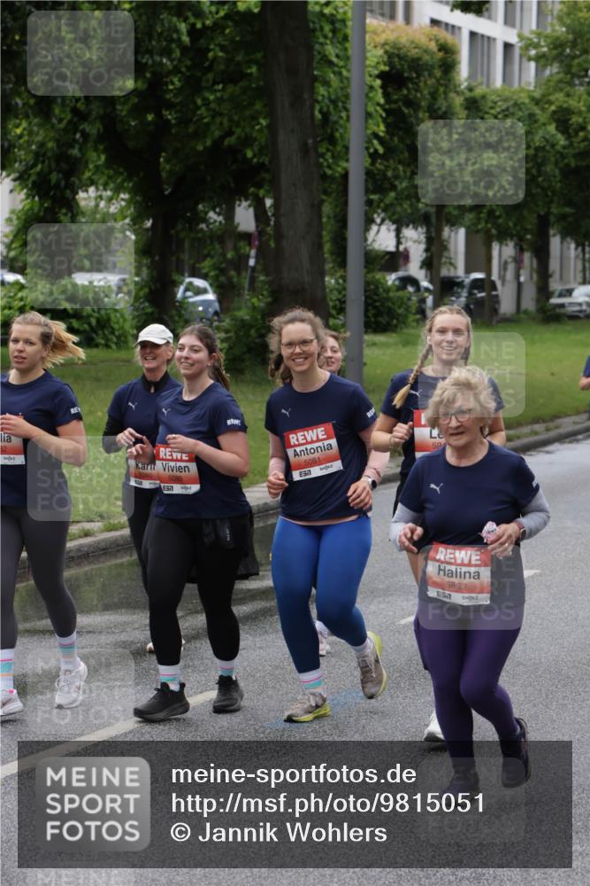14.06.2026 - REWE Women's Run Jannik Wohlers http://msf.ph/oto/9815051 14.06.2026 10:42:48 Laufen 32, 5080, 5081, 57, 59, 5862 meine-sportfotos.de