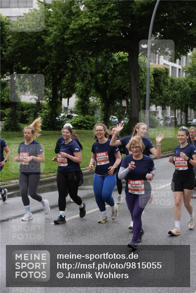 14.06.2026 - REWE Women's Run Jannik Wohlers http://msf.ph/oto/9815055 14.06.2026 10:42:49 Laufen 5862, 5175, 7 meine-sportfotos.de