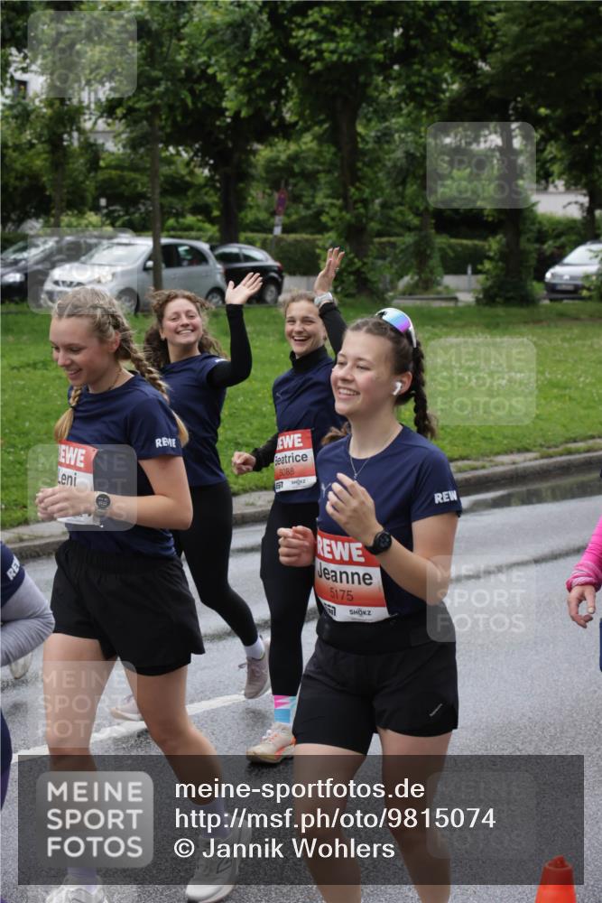 14.06.2026 - REWE Women's Run Jannik Wohlers http://msf.ph/oto/9815074 14.06.2026 10:42:52 Laufen 5088, 67, 5175 meine-sportfotos.de