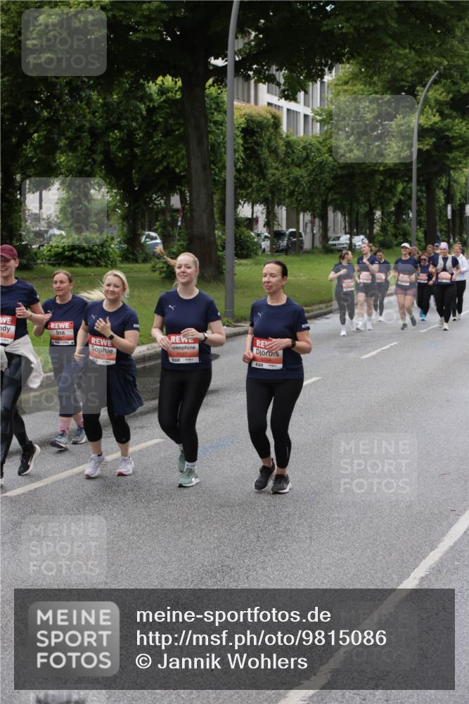 14.06.2026 - REWE Women's Run Jannik Wohlers http://msf.ph/oto/9815086 14.06.2026 10:42:55 Laufen 5127 meine-sportfotos.de