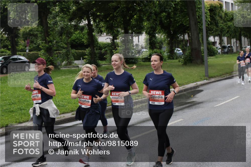 14.06.2026 - REWE Women's Run Jannik Wohlers http://msf.ph/oto/9815089 14.06.2026 10:42:56 Laufen 125, 5127, 57, 5124, 7 meine-sportfotos.de