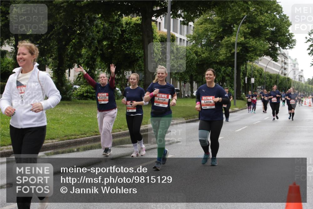 14.06.2026 - REWE Women's Run Jannik Wohlers http://msf.ph/oto/9815129 14.06.2026 10:43:08 Laufen 6027 meine-sportfotos.de