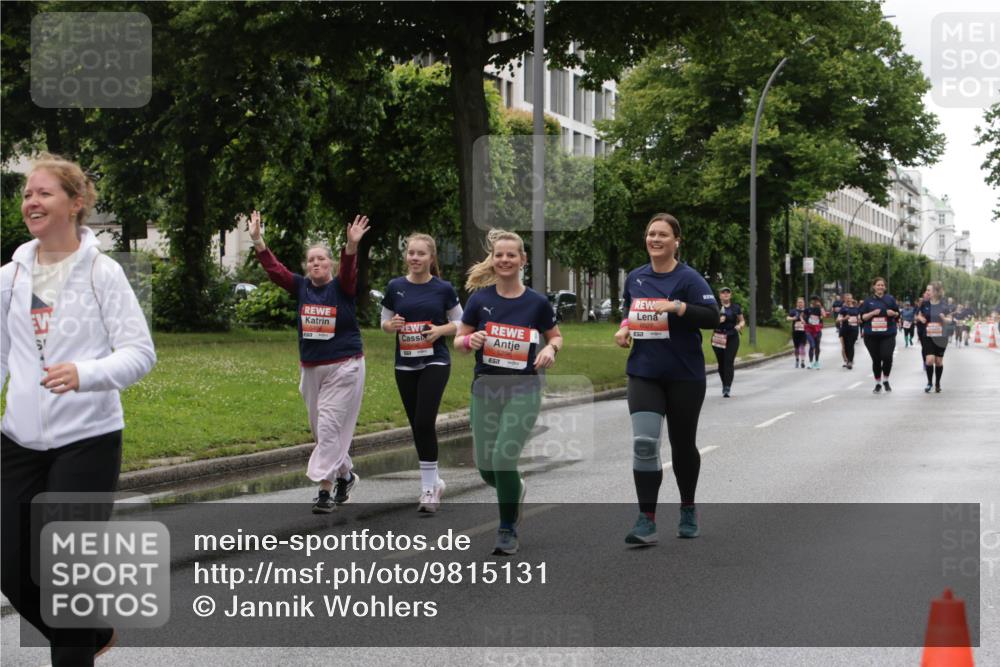 14.06.2026 - REWE Women's Run Jannik Wohlers http://msf.ph/oto/9815131 14.06.2026 10:43:08 Laufen 6027 meine-sportfotos.de