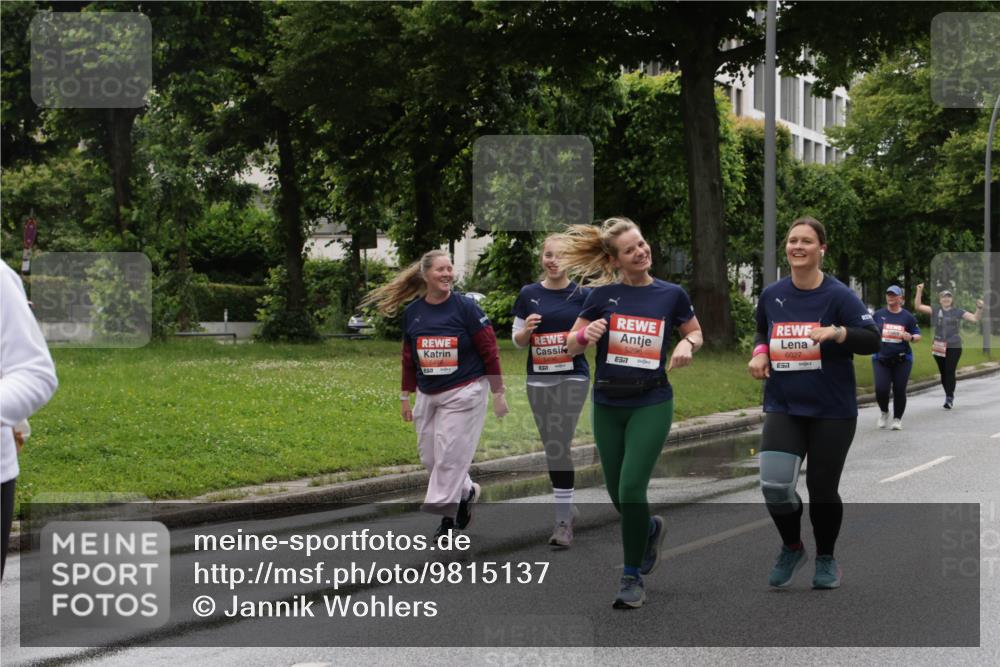 14.06.2026 - REWE Women's Run Jannik Wohlers http://msf.ph/oto/9815137 14.06.2026 10:43:09 Laufen 5296, 57, 6027, 657 meine-sportfotos.de