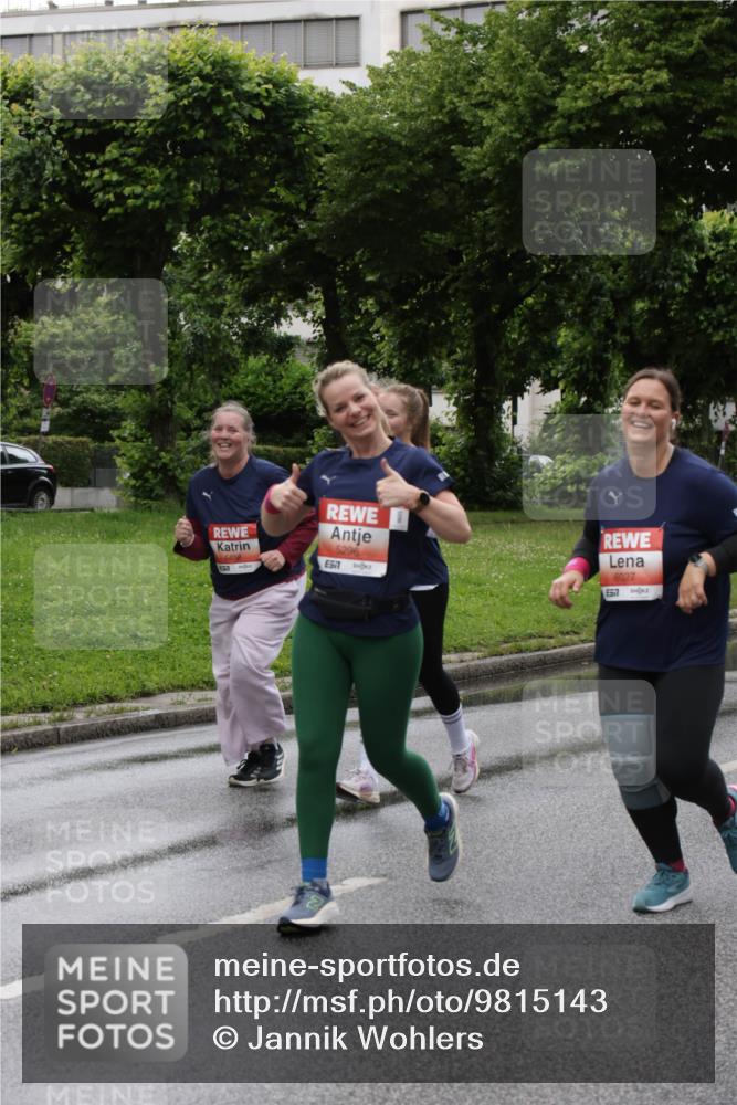 14.06.2026 - REWE Women's Run Jannik Wohlers http://msf.ph/oto/9815143 14.06.2026 10:43:10 Laufen 5296, 6027, 577, 6517 meine-sportfotos.de