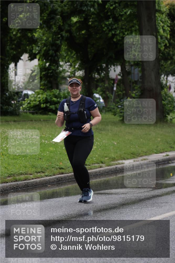 14.06.2026 - REWE Women's Run Jannik Wohlers http://msf.ph/oto/9815179 14.06.2026 10:43:17 Laufen  meine-sportfotos.de