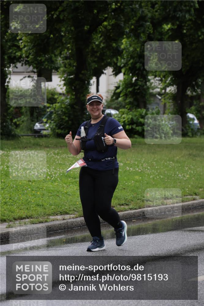14.06.2026 - REWE Women's Run Jannik Wohlers http://msf.ph/oto/9815193 14.06.2026 10:43:17 Laufen  meine-sportfotos.de