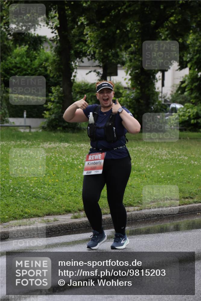 14.06.2026 - REWE Women's Run Jannik Wohlers http://msf.ph/oto/9815203 14.06.2026 10:43:18 Laufen 5205, 2423 meine-sportfotos.de