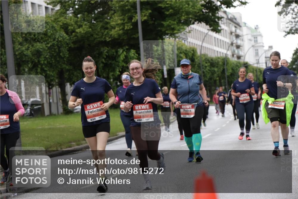 14.06.2026 - REWE Women's Run Jannik Wohlers http://msf.ph/oto/9815272 14.06.2026 10:43:36 Laufen 304, 5537, 7, 5564 meine-sportfotos.de