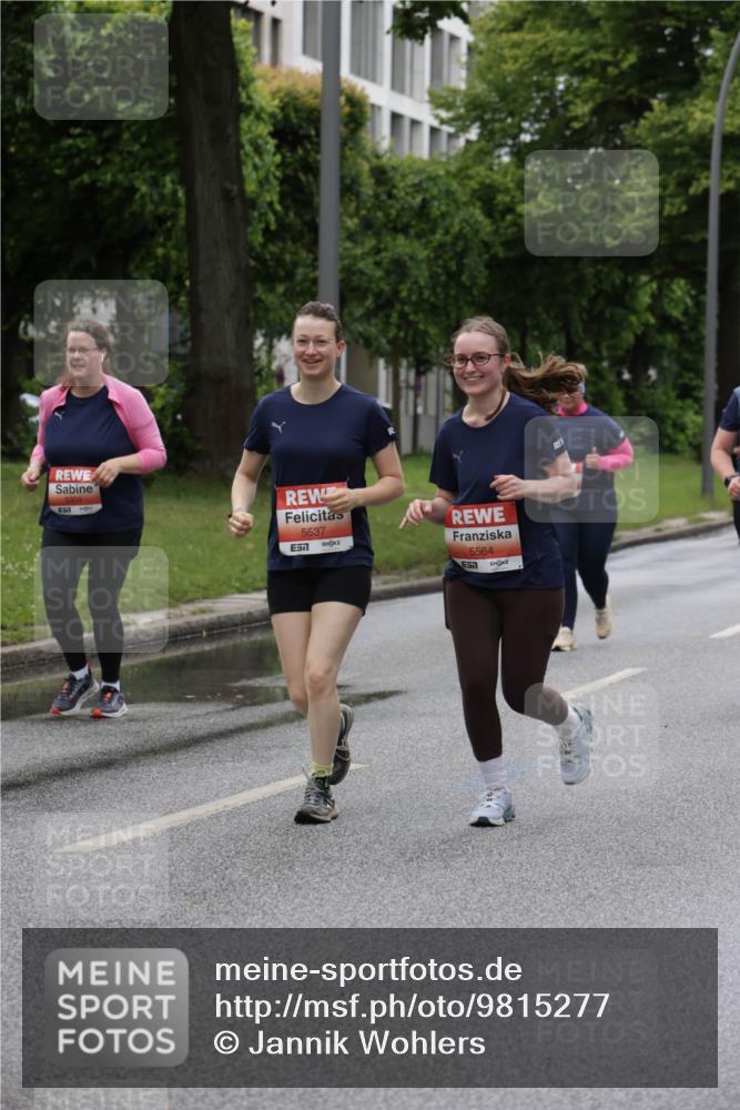 14.06.2026 - REWE Women's Run Jannik Wohlers http://msf.ph/oto/9815277 14.06.2026 10:43:38 Laufen 5537, 5564 meine-sportfotos.de
