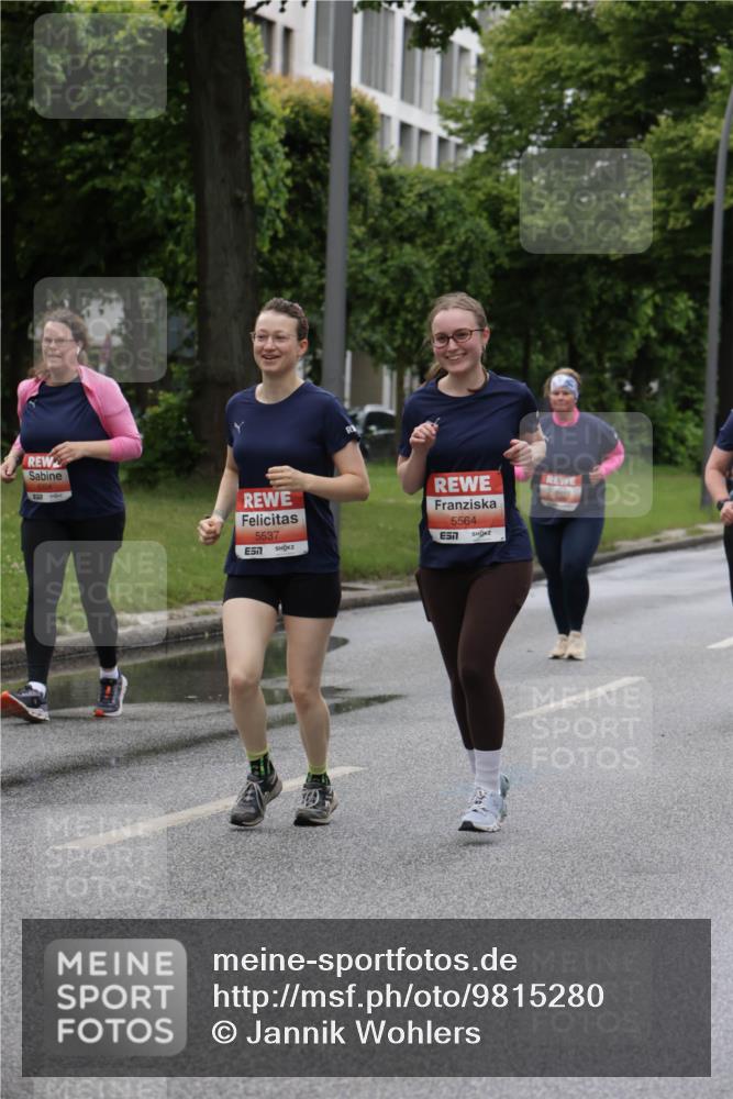 14.06.2026 - REWE Women's Run Jannik Wohlers http://msf.ph/oto/9815280 14.06.2026 10:43:38 Laufen 5537, 7, 5564 meine-sportfotos.de