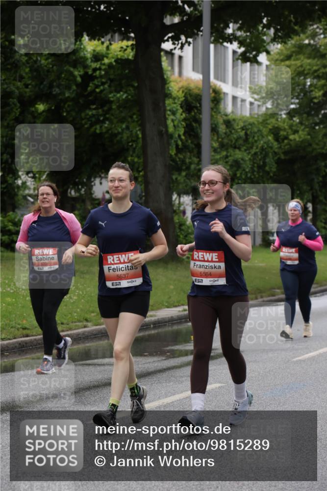 14.06.2026 - REWE Women's Run Jannik Wohlers http://msf.ph/oto/9815289 14.06.2026 10:43:39 Laufen 6304, 5537, 5564, 7 meine-sportfotos.de