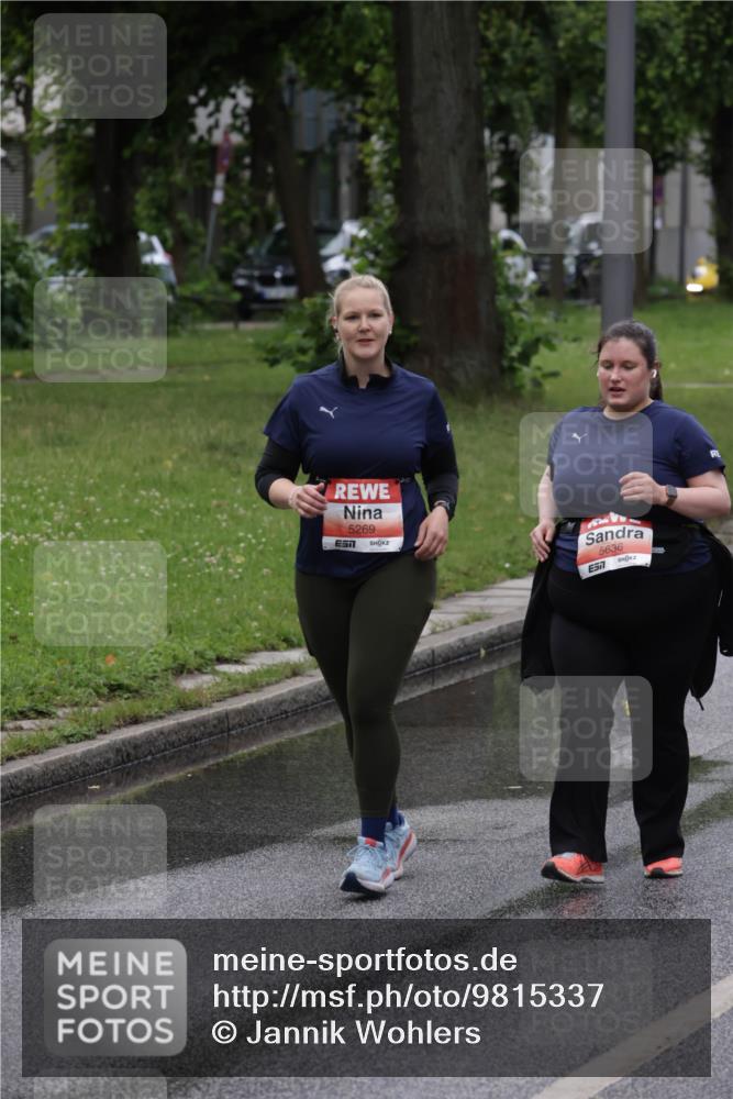 14.06.2026 - REWE Women's Run Jannik Wohlers http://msf.ph/oto/9815337 14.06.2026 10:43:54 Laufen 5269, 5636, 7 meine-sportfotos.de
