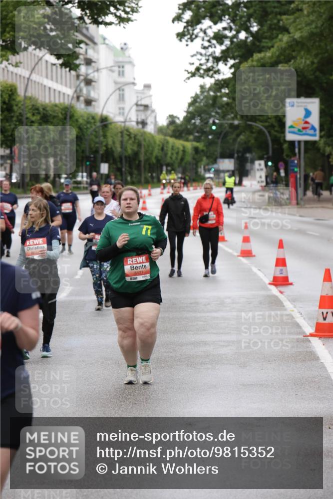 14.06.2026 - REWE Women's Run Jannik Wohlers http://msf.ph/oto/9815352 14.06.2026 10:43:57 Laufen 5171 meine-sportfotos.de