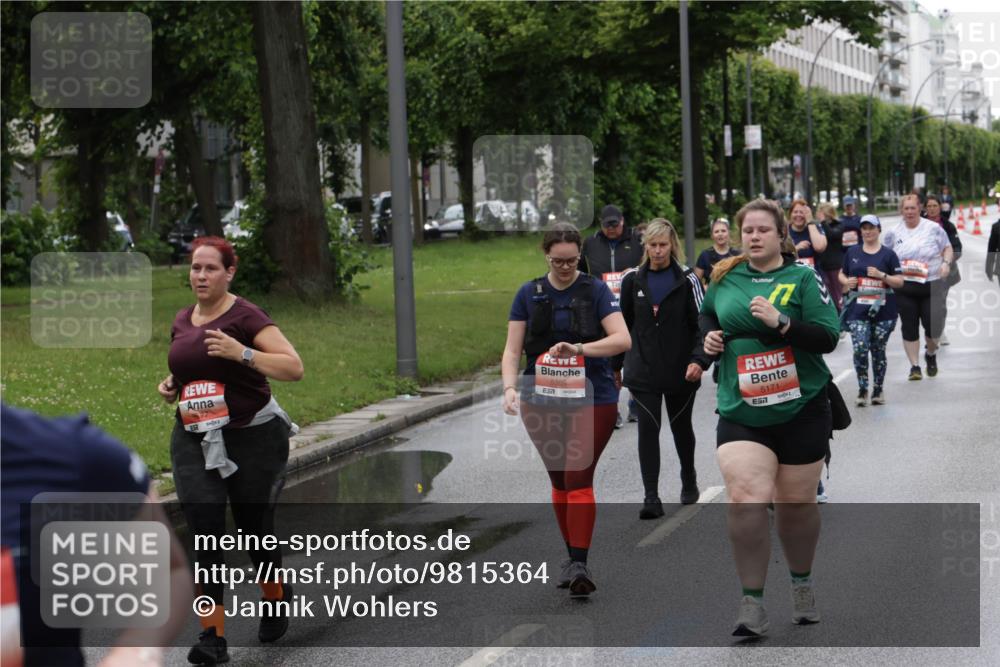 14.06.2026 - REWE Women's Run Jannik Wohlers http://msf.ph/oto/9815364 14.06.2026 10:44:00 Laufen 5305, 5171 meine-sportfotos.de