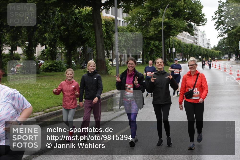 14.06.2026 - REWE Women's Run Jannik Wohlers http://msf.ph/oto/9815394 14.06.2026 10:44:14 Laufen 10 meine-sportfotos.de